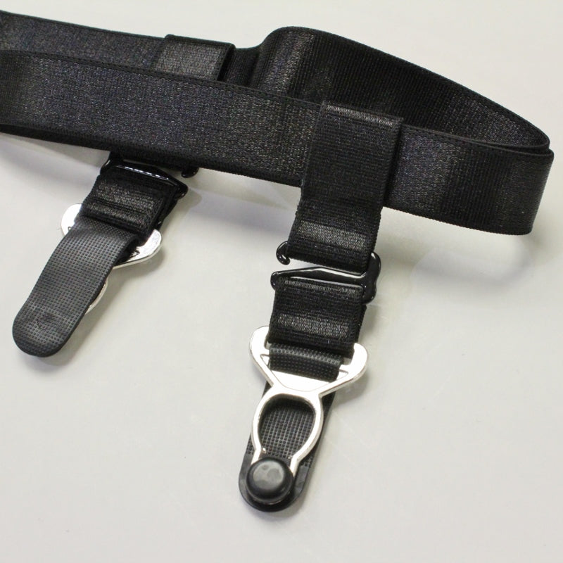 Thigh garter with rubber garter grips