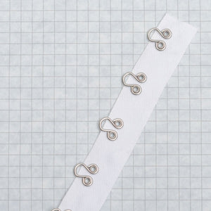 706 Eye tape riveted white
