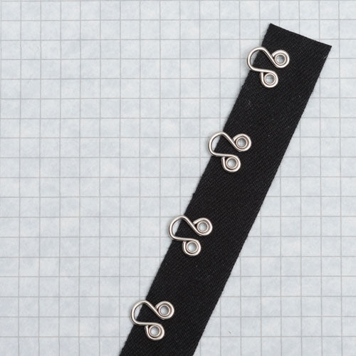 706  Eye tape, riveted black