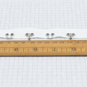 7060 Alternating hook & eye tape, White